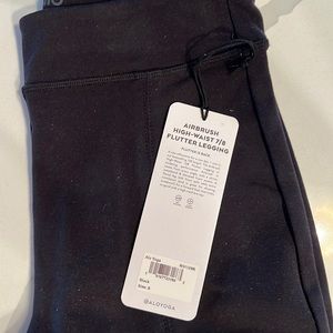 NWT ALO AIRBRUSH HIGH WAIST 7/8 FLUTTER LEGGING SIZE S